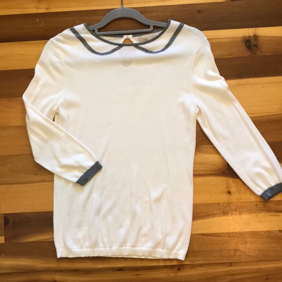 Banana Republic Sweaters - Banana Republic SOFT Sweater cream and grey sz. S